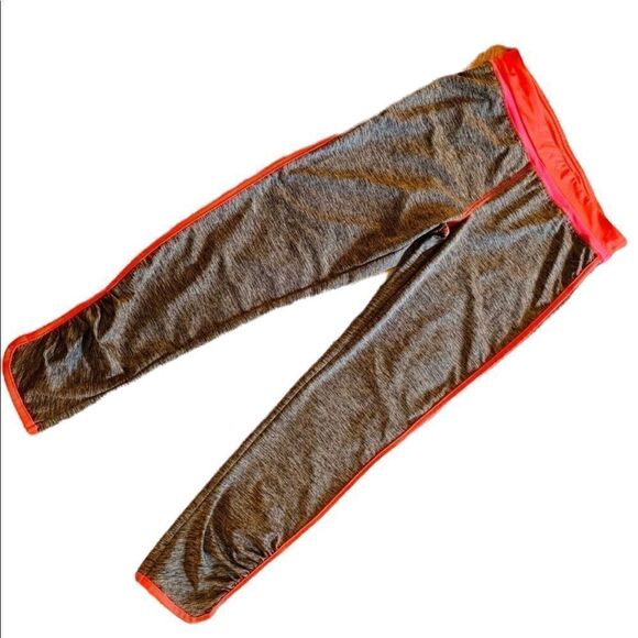 Cat & Jack Grey and Orange  Capri Leggings - Picture 1 of 5